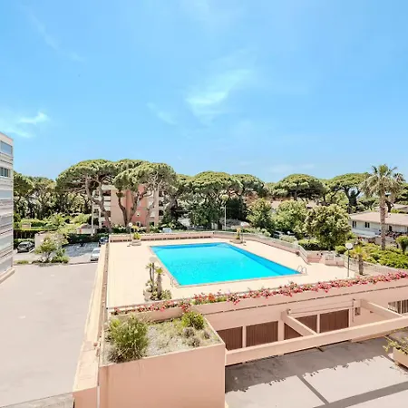 Le Zodiac 2 Apartment *